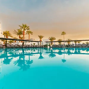 apartamentos-thb-don-paco-castilla.in-canary-islands.com/